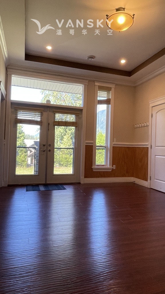 250929195814_Image 15.jpg